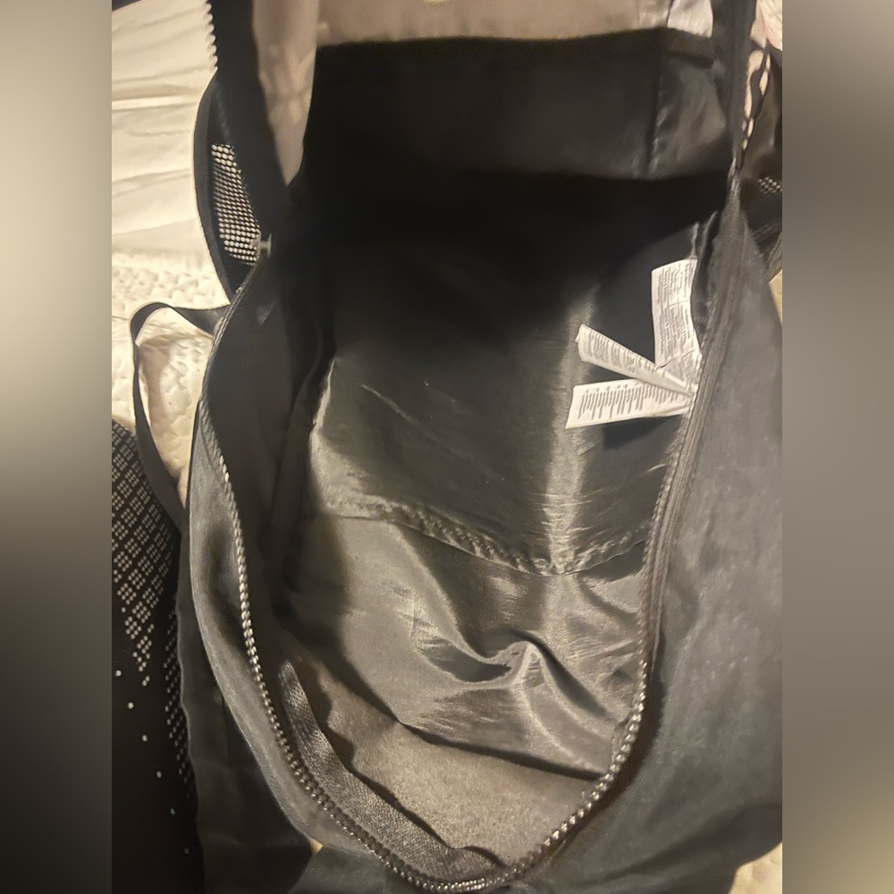 Adidas backpack - Picture 4 of 6